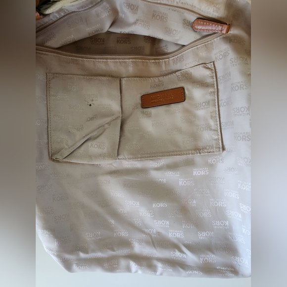 MK Signature Tote - Picture 8 of 13